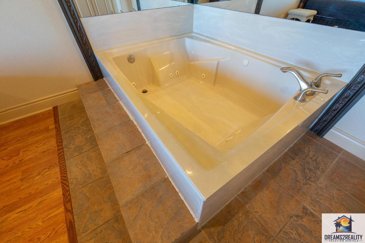 1Bd King Condo With 2 Person Jacuzzi Tub - Near The Strip - Free Tickets Included - T1-9 Branson Zewnętrze zdjęcie
